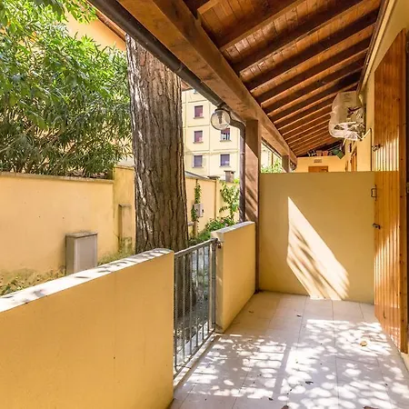 Via Pascoli * Llido Degli Estensi